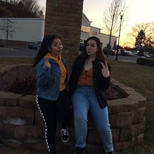 Meet your Posher, Ana